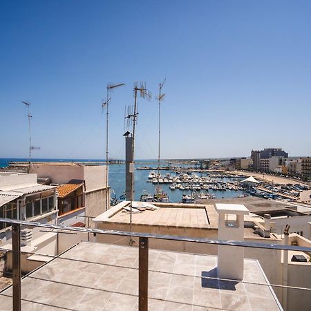 Dimora Lamas Mola di Bari Exteriör bild